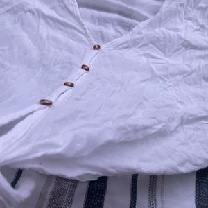 wemons sheer top. button up